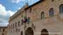 Piazza del Comune, Asis, Italia (photoonline.es)