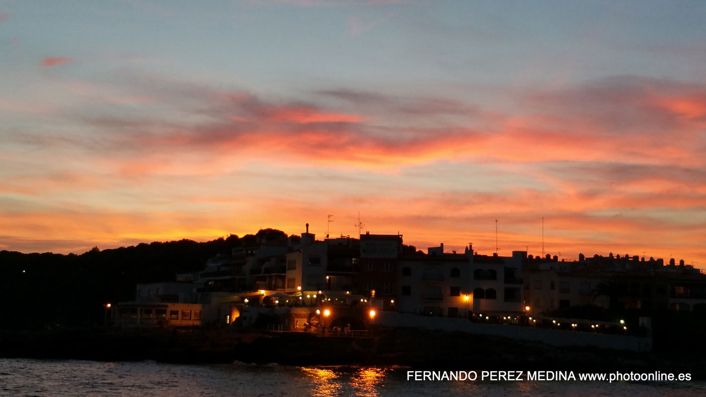 El Roc de San Cayetano, Roda de Bará, Tarragona, España  (Photo - Date: 27-08-2015   /  Time: 20:51:30)