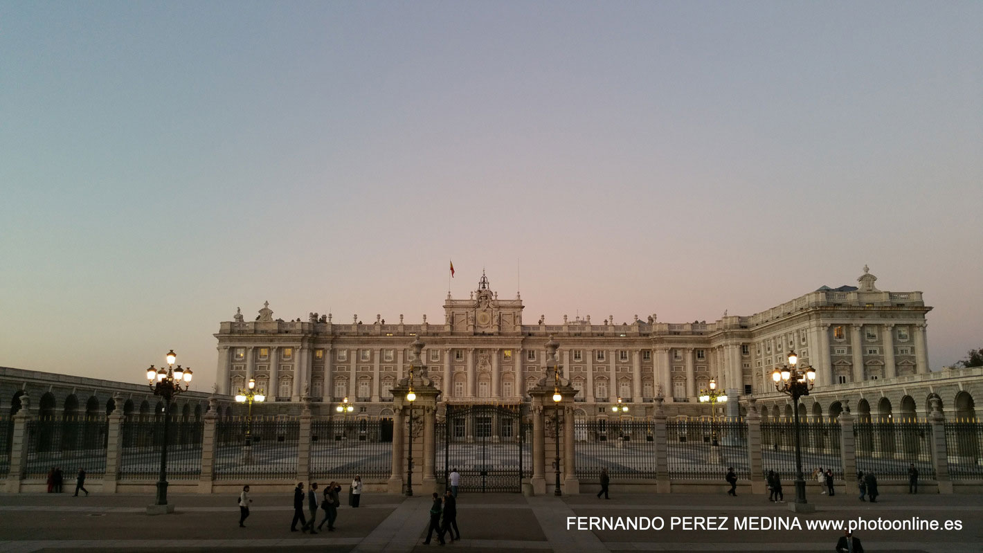 Palacio Real, Madrid (Photo - Date: 16-11-2015 / Time: 18:06:57)