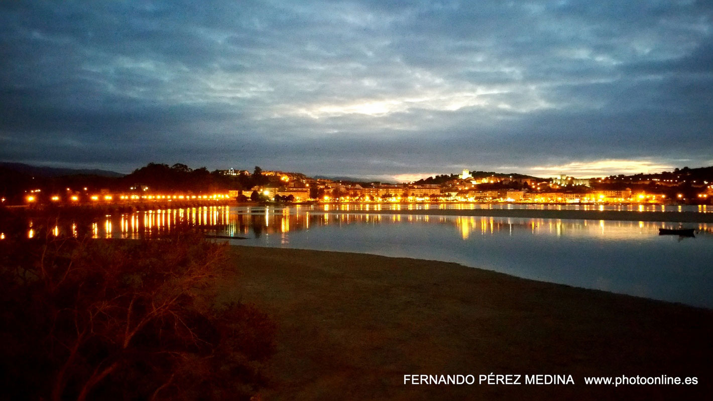 San Vicente de la Barquera, Cantabria, España  (Photo - Date: 28-07-2016   /  Time: 22:20:23)
