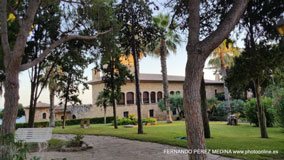 Plaza de la Ermita, Roda de Bará, Tarragona, España