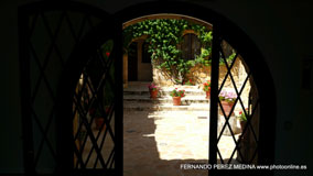 Plaza de la Ermita, Roda de Bará, Tarragona, España