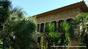 Plaza de la Ermita, Roda de Bará, Tarragona, España
