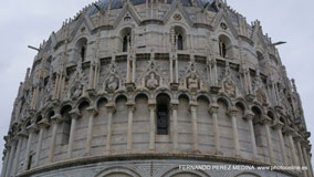 Battistero di San Giovanni, Piazza del Duomo, Pisa, Italia