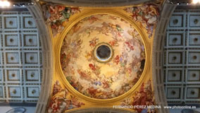 Basilica di San Lorenzo, Piazza di San Lorenzo, Florencia, Italia