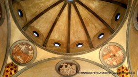 Basilica di San Lorenzo, Piazza di San Lorenzo, Florencia, Italia