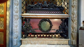 Basilica di San Lorenzo, Piazza di San Lorenzo, Florencia, Italia