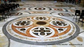 Cattedrale di Santa Maria del Fiore, Piazza del Duomo, Florencia, Italia