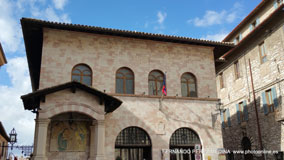 Piazza del Comune, Asis, Italia