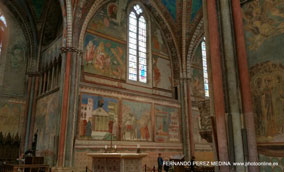Basilica di San Francesco d'Assisi, Asis, Italia