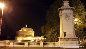 Ponte Vittorio Emanuele II, 00186 Roma, Italia