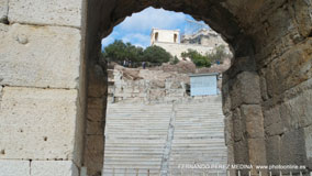 Archeologikos Choros Theatro Irodou Attikou Areopagitou Dionisiou, Athina 105 55, Grecia