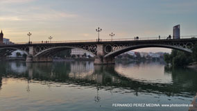 Puente de Isabel II (puente de Triana), Sevilla, España