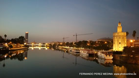 Puente de S. Telmo, Sevilla, España
