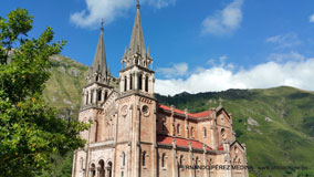 Santuario De Covadonga, Covadonga, Asturias, España